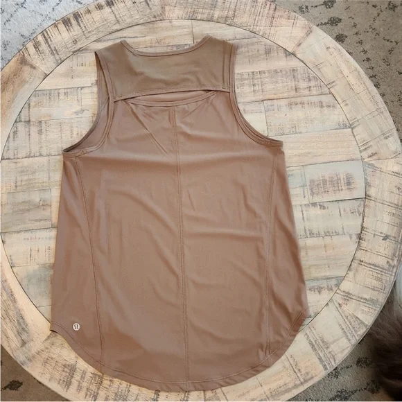 Lululemon Sculpt Tank - Picture 7 of 8